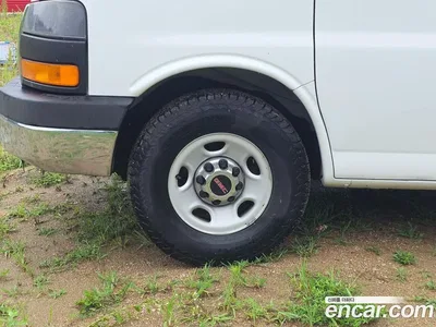 2011 GMC Savana 6.0, фото 4, лот 10036184