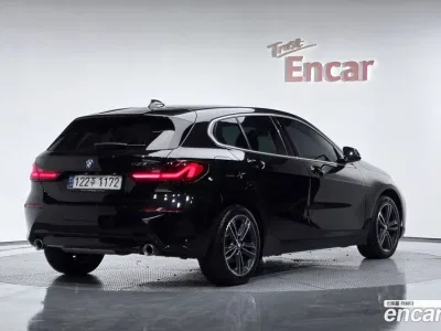 2021 BMW 1-Series 118d Sport, фото 2, лот 10041080