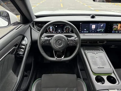 2025 Voyah Auto VOYAH FREE 318 259km 4WD Explorer Edition, фото 3, лот 10311581