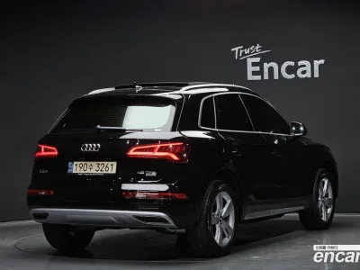 2020 Audi Q5 45 TFSI Quattro Premium, фото 2, лот 10085593