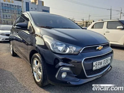 2017 Chevrolet Spark LT, фото 2, лот 10811986