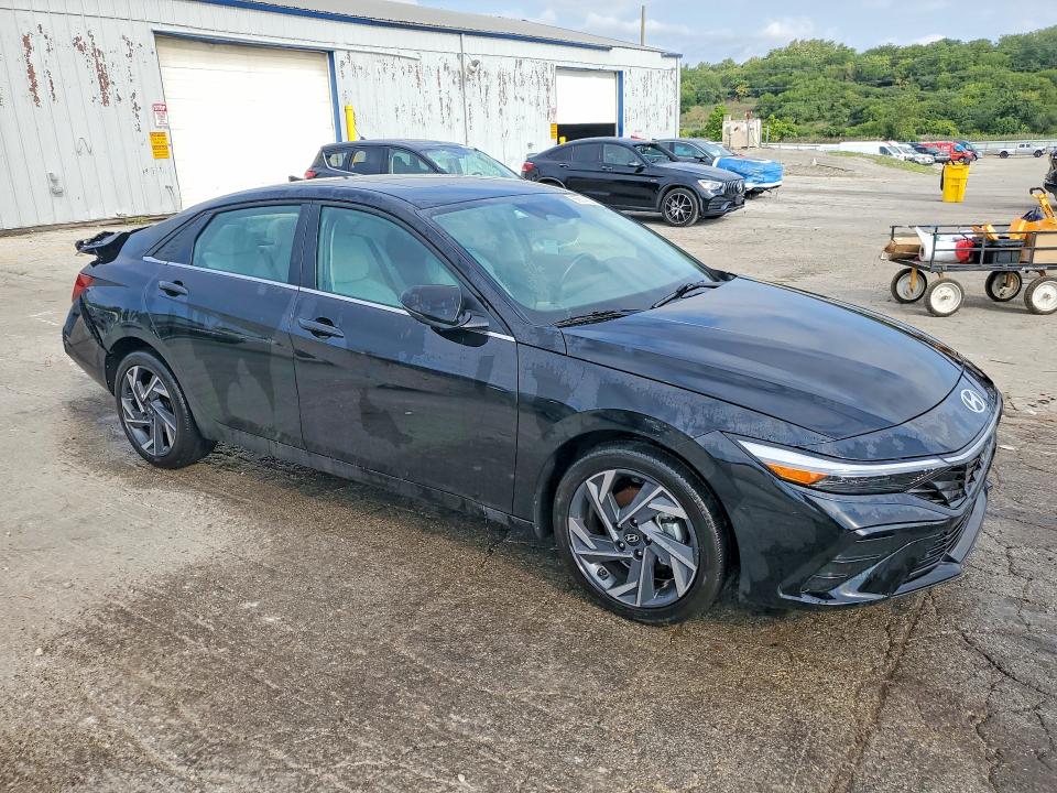 2025 HYUNDAI ELANTRA LIMITED, фото 4, лот 11207768