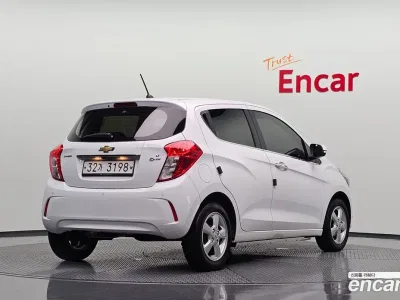 2017 Chevrolet Spark LT, фото 1, лот 11494838