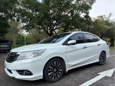 2015 Honda Lingpai 1.8L Automatic Luxury, фото 1, лот 10826952