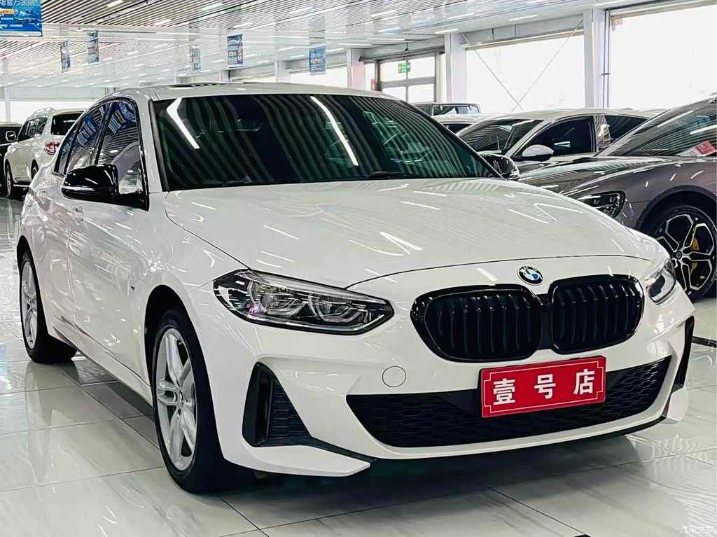 2022 BMW 1 Series 120i M Sport Shadow Edition, фото 3, лот 11226534