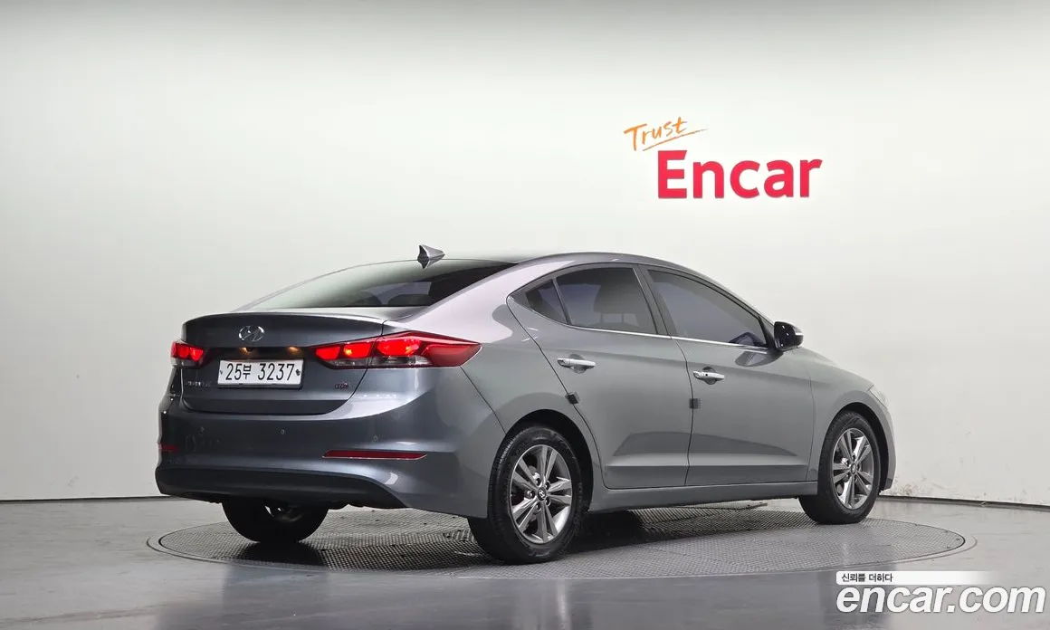 2017 Hyundai AVANTE 1.6 GDI Modern, фото 2, лот 11176047
