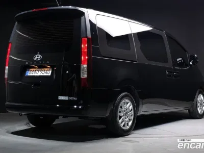 2025 Hyundai Staria Cargo 5-Seater, фото 2, лот 10180788