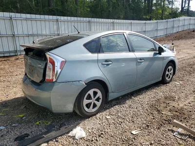 2015 TOYOTA PRIUS TWO, фото 3, лот 10582203