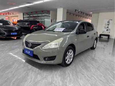 2013 Nissan Tiida 1.6L CVT Cool Edition, фото 1, лот 10356322