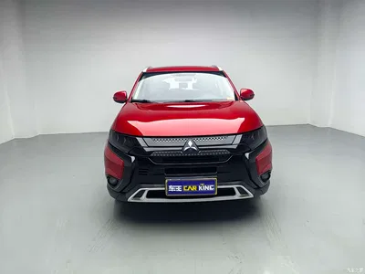2020 Mitsubishi Outlander 2.4L 4WD Luxury 5-seater, фото 2, лот 10339161
