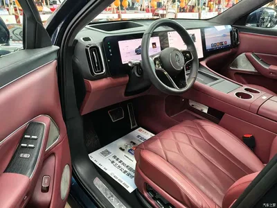 2025 AITO Wenjie AITO M8 Model Extended Range Ultra Edition 53.4kWh 5-Seater, фото 3, лот 10277608