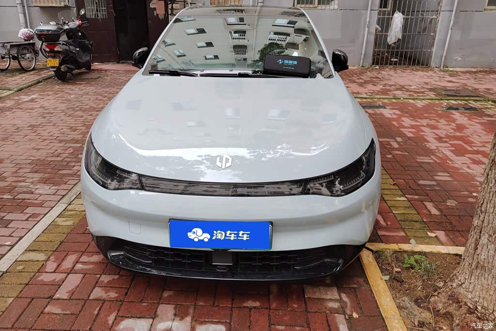 2023 Leapmotor C01 525 Comfort Edition, фото 2, лот 11173797