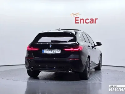 2022 BMW 1-Series 120i Sports, фото 4, лот 10041922