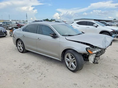 2014 VOLKSWAGEN PASSAT SE, фото 4, лот 10827373