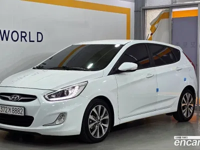 2017 Hyundai Accent Diesel WIT 1.6 VGT Premium, фото 2, лот 10121118