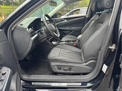 2022 Volkswagen Passat 330TSI Starlight Luxury Edition, фото 4, лот 10828197