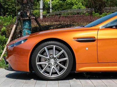2012 Aston Martin V8 Vantage 4.7L S Coupe, фото 4, лот 10241164
