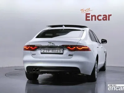 2017 Jaguar XF 20d Prestige AWD, фото 4, лот 10118195
