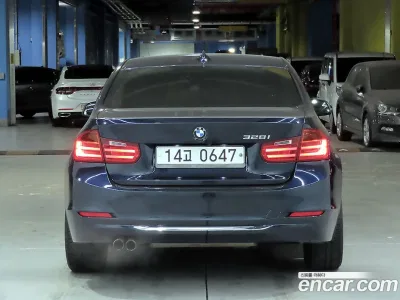 2012 BMW 3-Series 328i, фото 2, лот 10037657