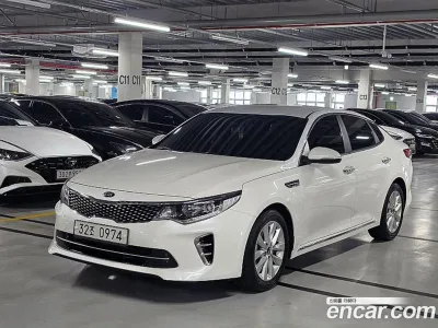 2016 Kia K5 2.0 SX, фото 1, лот 10142022