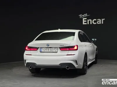 2022 BMW 3-Series 320d M Sport, фото 4, лот 10144459