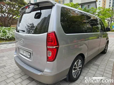 2020 Hyundai Starex Urban 9-Seater, фото 4, лот 10191456