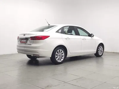 2015 Ford Escort 1.5L Automatic Fashion, фото 2, лот 10306105