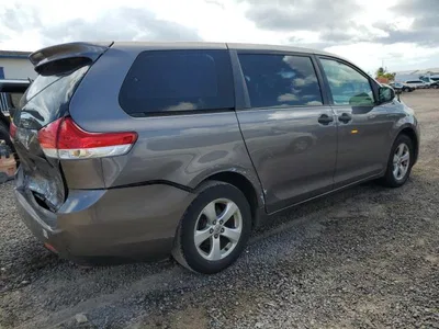 2011 TOYOTA SIENNA BASE, фото 3, лот 10551560