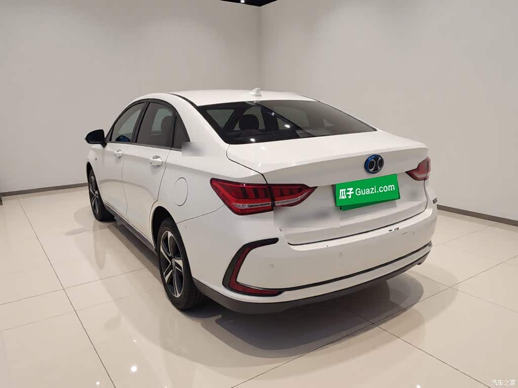 2018 BAIC Beijing EU5 R500 Smart Wind Edition, фото 4, лот 10893611