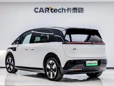 2025 ZEEKR MIX Smart Driving Edition, фото 3, лот 10823507