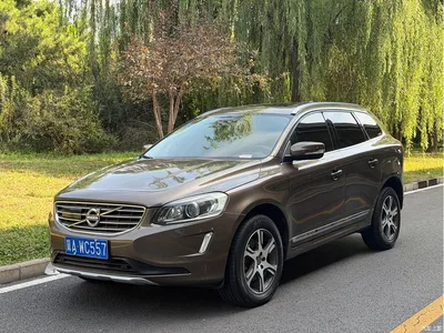 2017 Volvo XC60 T5 Smart Advance, фото 1, лот 10672172