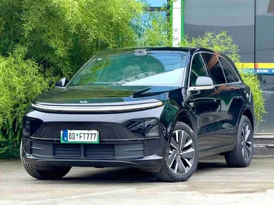 2025 Li Auto L6 Max Smart Renewal Edition, фото 1, лот 11181030