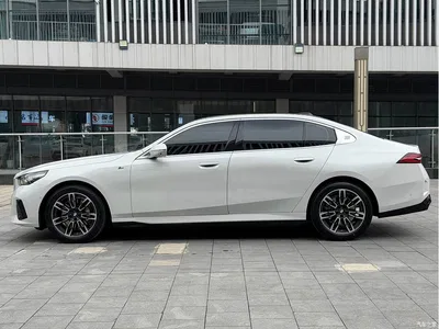 2025 BMW 5 Series 530Li Leading M Sport Package, фото 3, лот 11214978