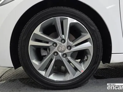 2016 Hyundai AVANTE 1.6 GDI Modern, фото 4, лот 10097682
