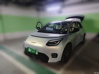 2025 Aion UT Model 330 Starlight Edition, фото 1, лот 10240457