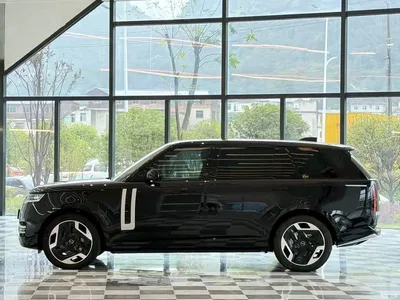 2024 Land Rover Range Rover 3.0 L6 400PS Genesis Extended, фото 3, лот 10329272