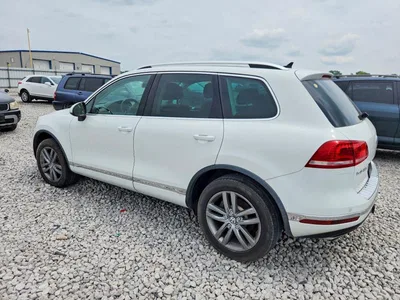 2015 VOLKSWAGEN TOUAREG, фото 2, лот 10827921