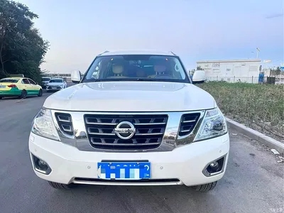 2018 Nissan Patrol 4.0L Platinum, фото 2, лот 10339662