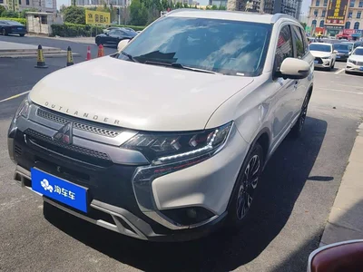 2019 Mitsubishi Outlander 2.4L 4WD Deluxe Edition 5-seater China V, фото 1, лот 10339875