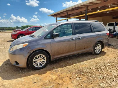 2017 TOYOTA SIENNA XLE 8-PASSENGER, фото 1, лот 10544904
