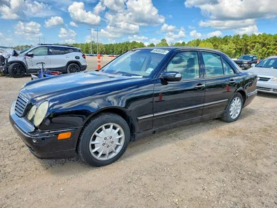 2001 MERCEDES-BENZ E 320, фото 1, лот 10971900