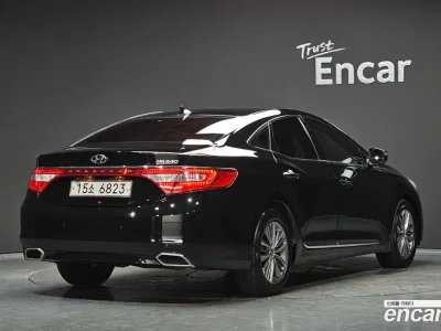 2015 Hyundai Grandeur HG240 Modern, фото 2, лот 10232412