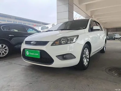 2013 Ford Focus Hatchback Classic 1.8L Automatic Base, фото 2, лот 10281645