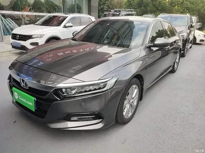 2018 Honda Accord 260TURBO Luxury Edition China VI, фото 2, лот 10436098