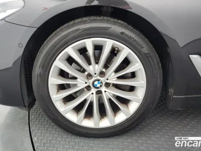 2018 BMW 5-Series 520d xDrive Luxury Plus, фото 4, лот 10059542