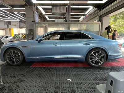 2021 Bentley Flying Spur, фото 4, лот 10243265