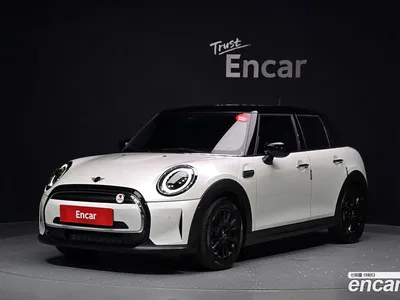 2024 Mini Cooper 5Door Classic, фото 1, лот 10218719