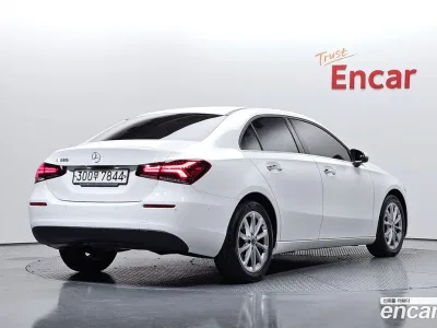 2020 Mercedes-Benz A-Class A220 Sedan, фото 2, лот 10037196