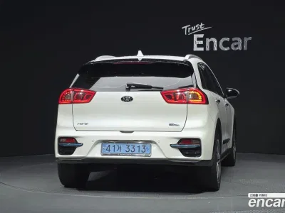 2019 Kia Niro Noblesse, фото 3, лот 10075902