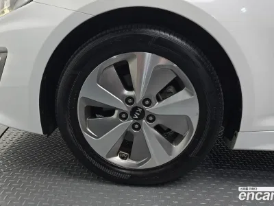 2015 Kia K5 500h Prestige, фото 4, лот 10515906